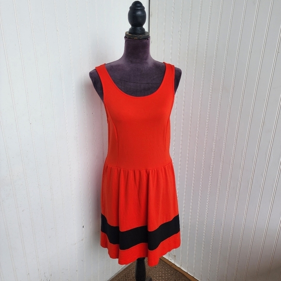 Kensie Dresses & Skirts - Kensie Womens Red Black Fit And Flare Dress Sleeveless Stretch Zip Back Sz M